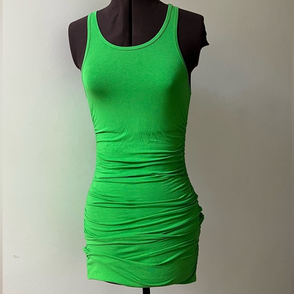 TNA Malibu Ruched Dress in lime green - Picture 2 of 9